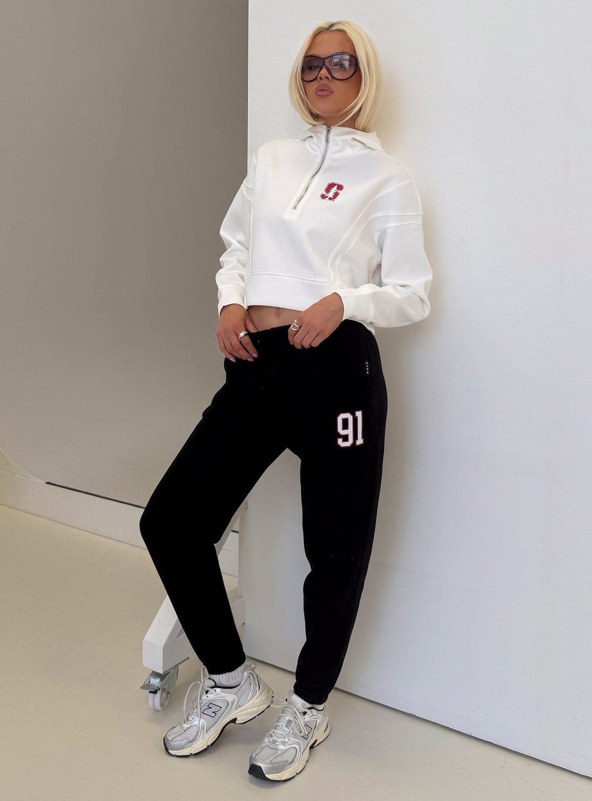 Women's Stanford Basic Sweatpants Black — Pants