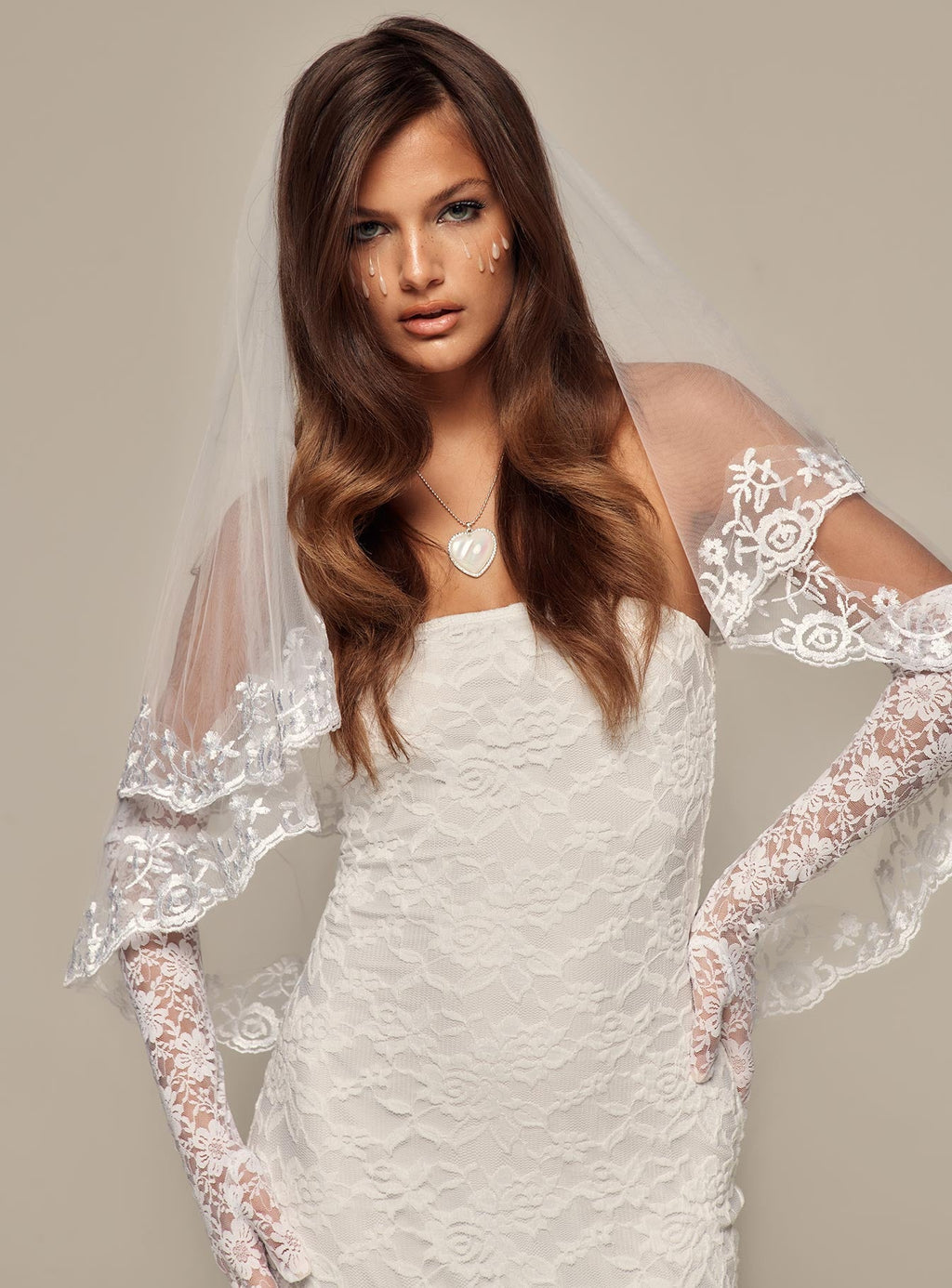 Deadly Veil White — Bridal Accessories