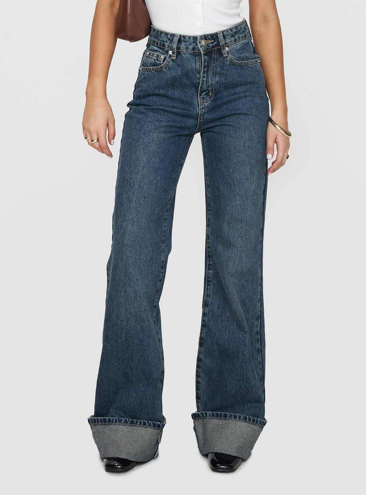 Women's Florida Keys Mid Rise Straight Leg Cuffed Jeans Mid Blue