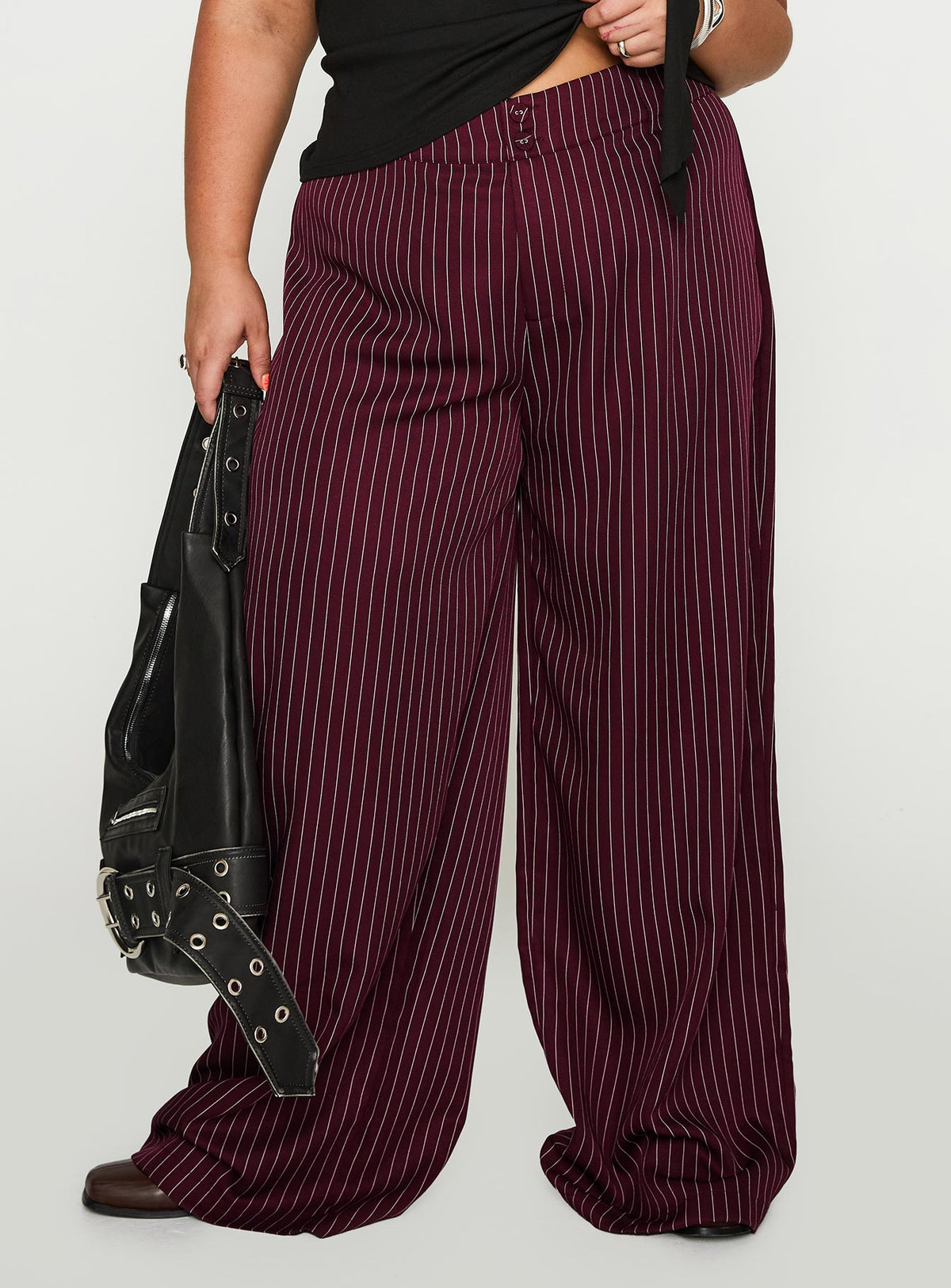 Women's Lorenne Mid Rise Pant Burgundy Pinstripe Curve