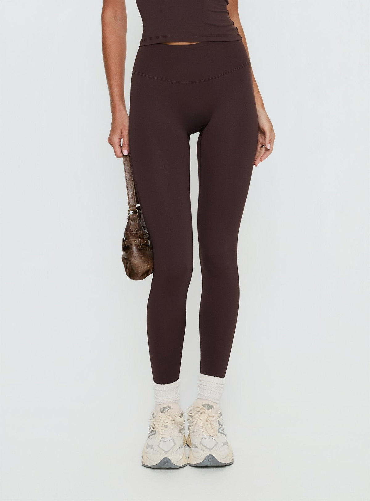Women's Stride Active Invisible Scrunch Leggings Brown — Activewear