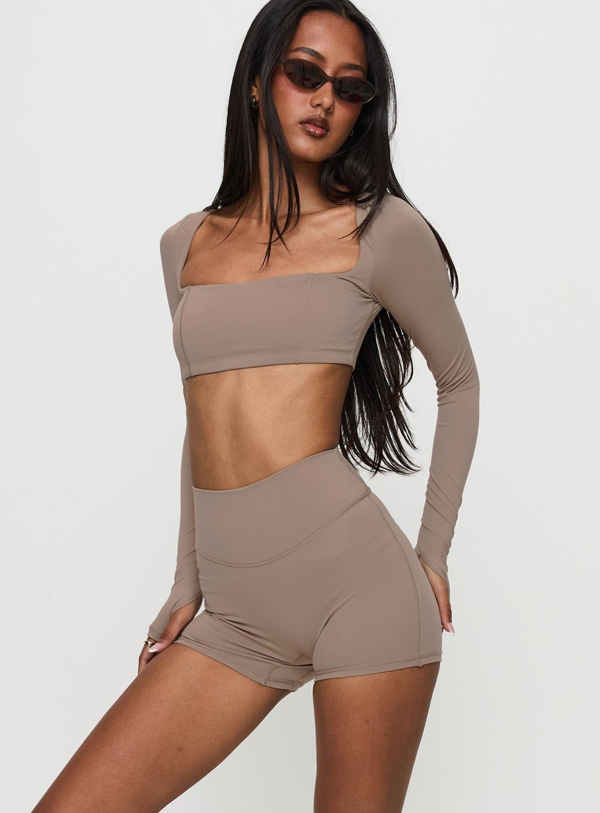Women's Touchdown Active Contour Short Taupe