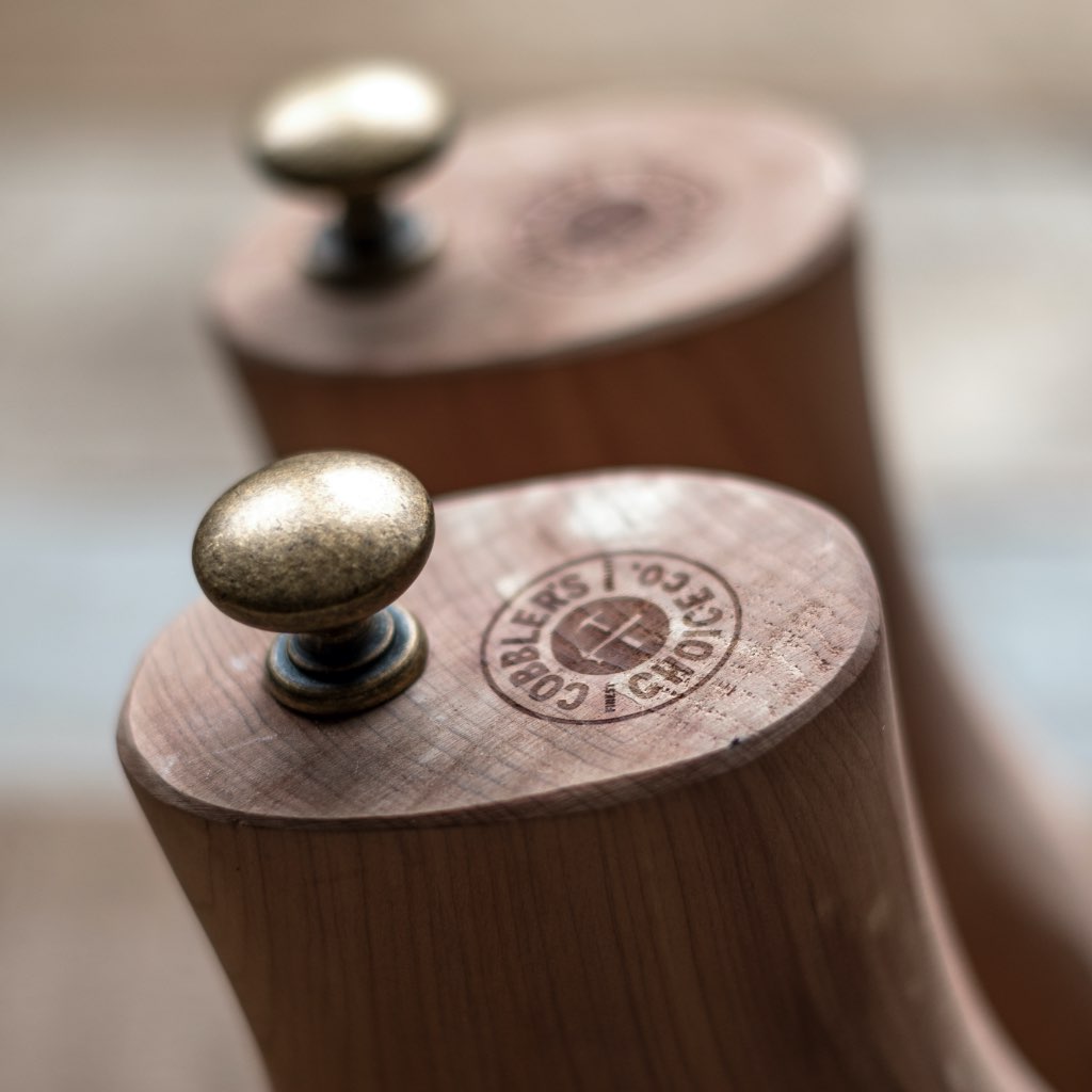 Women's Cedar Boot Tree — Shoe Care