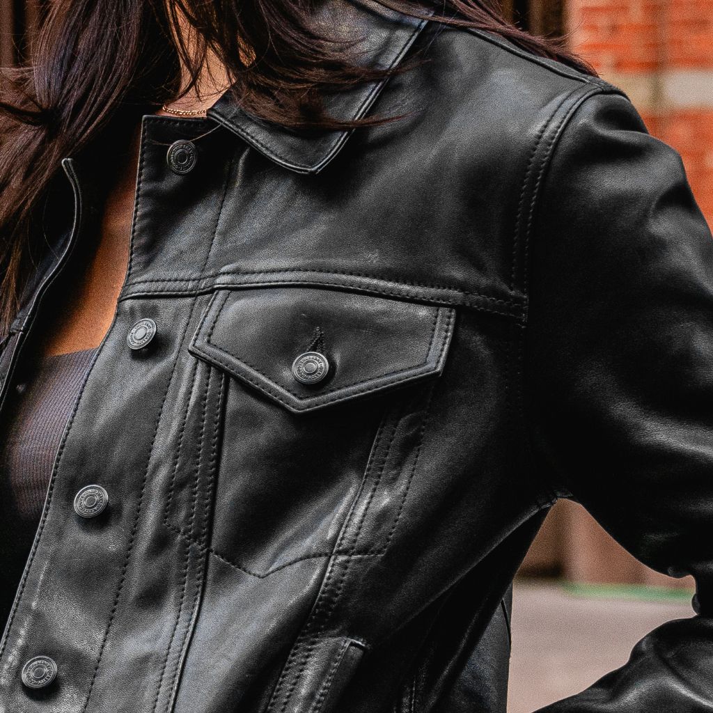 Women's Leather Trucker Jacket | Black