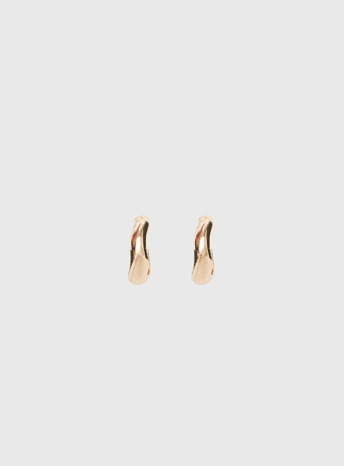 Orellia Ear Cuff Gold — Bracelet