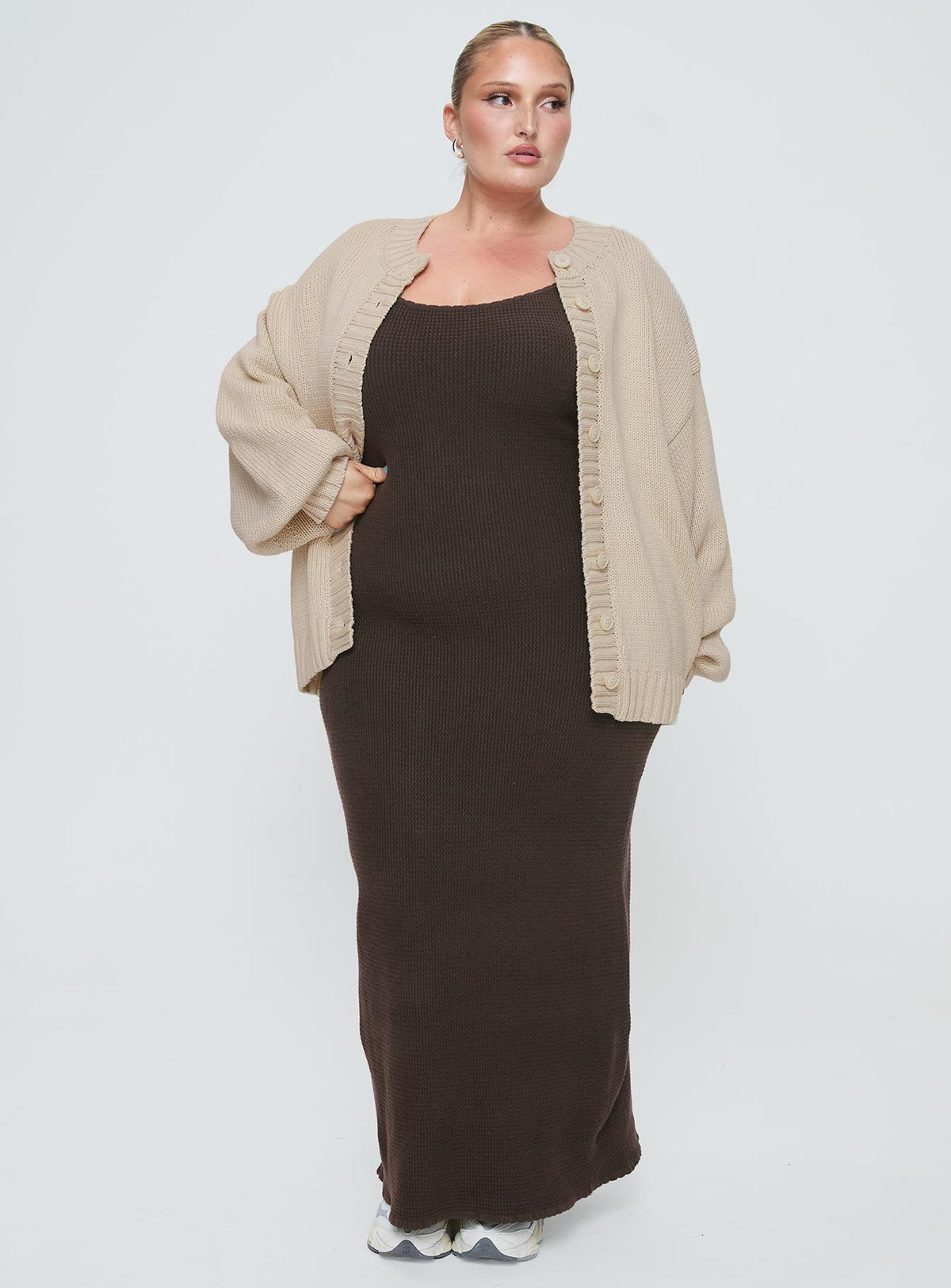 Women's Edern Cardigan Cream Curve — Sweater