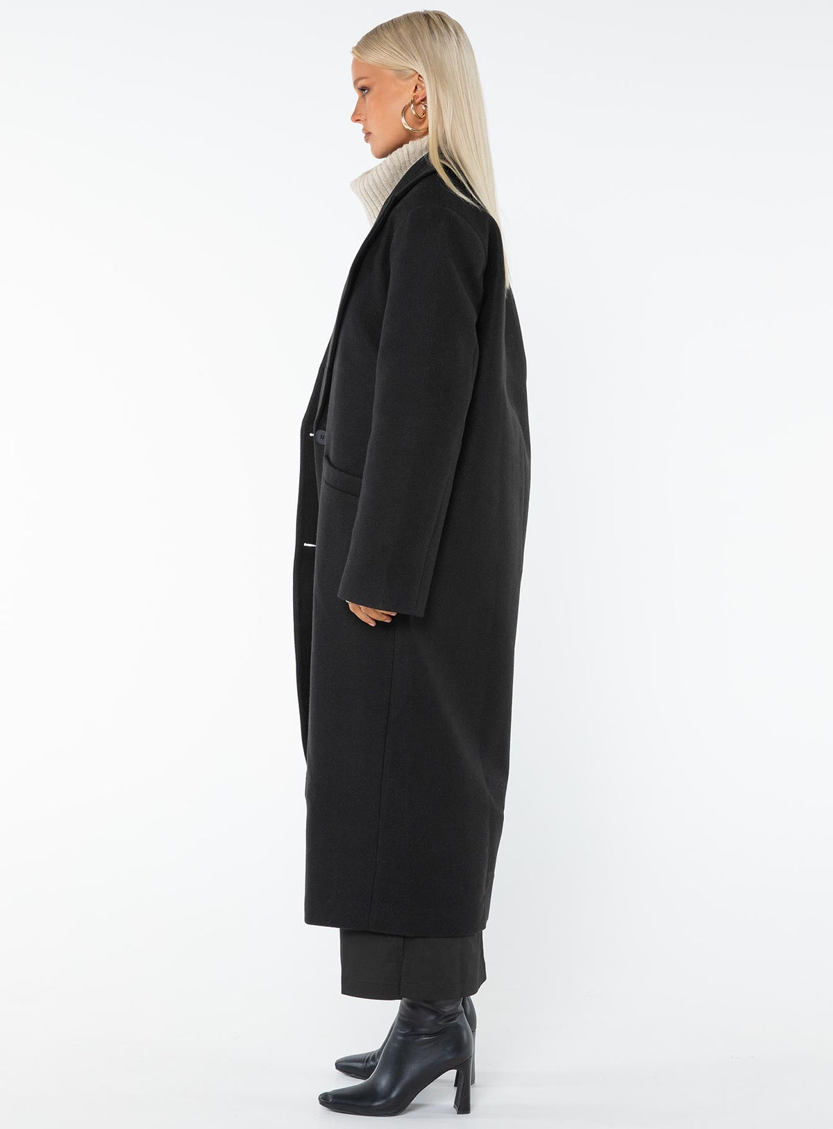 Women's Olsen Coat Black — Jacket