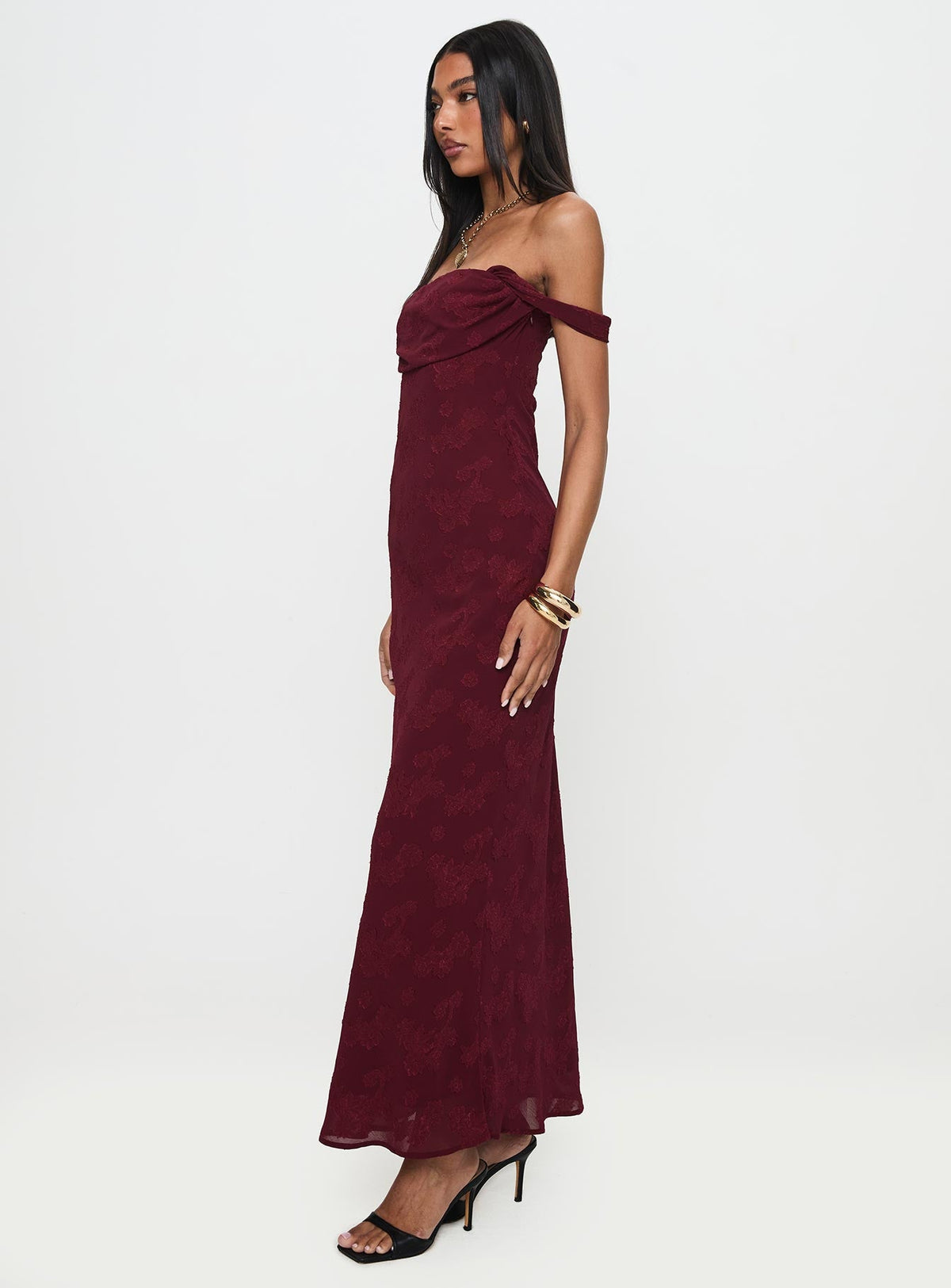 Women's Azura Off The Shoulder Maxi Dress Burgundy — Dress