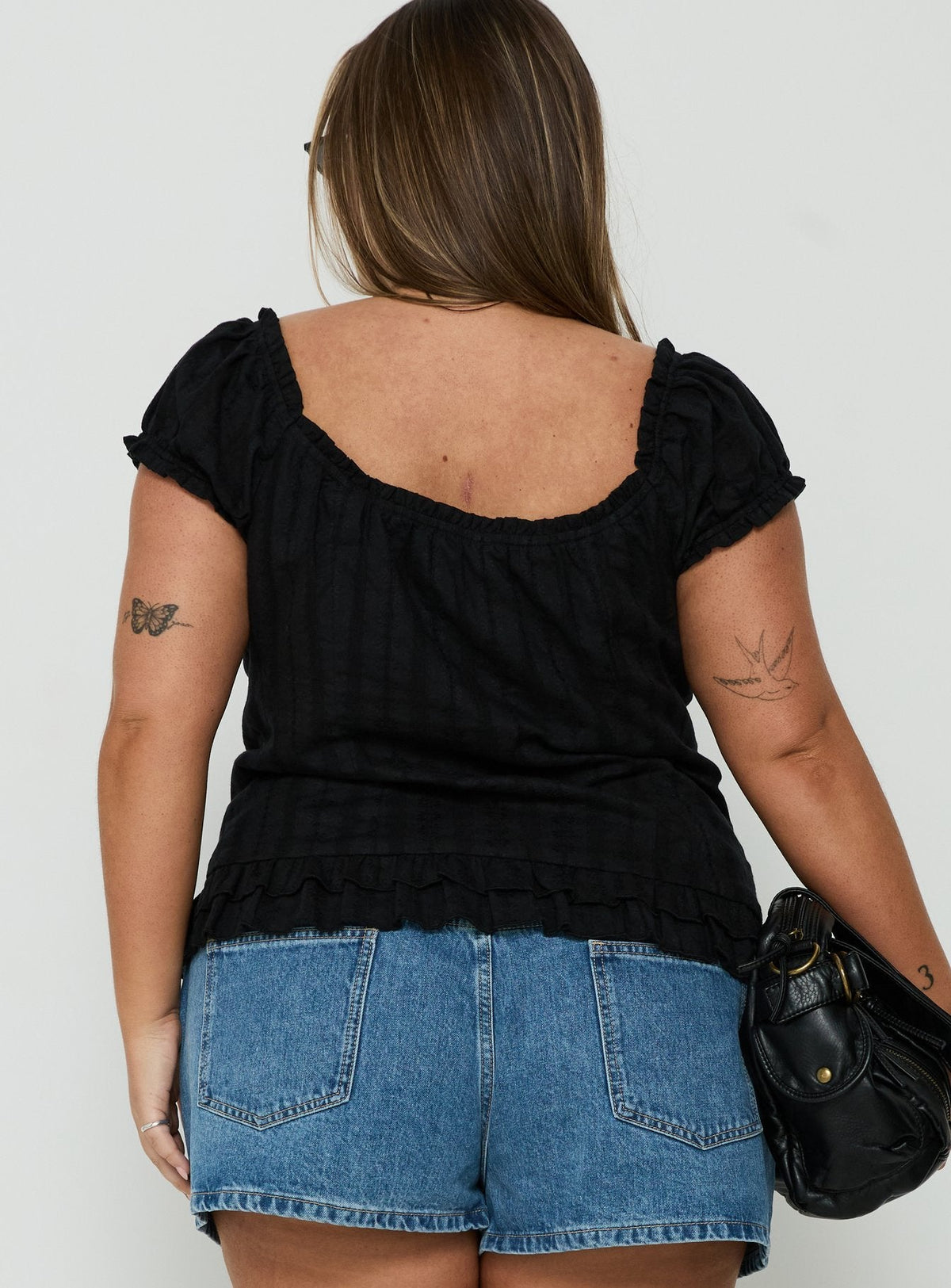 Women's Suiter Frill Detail Top Black Curve