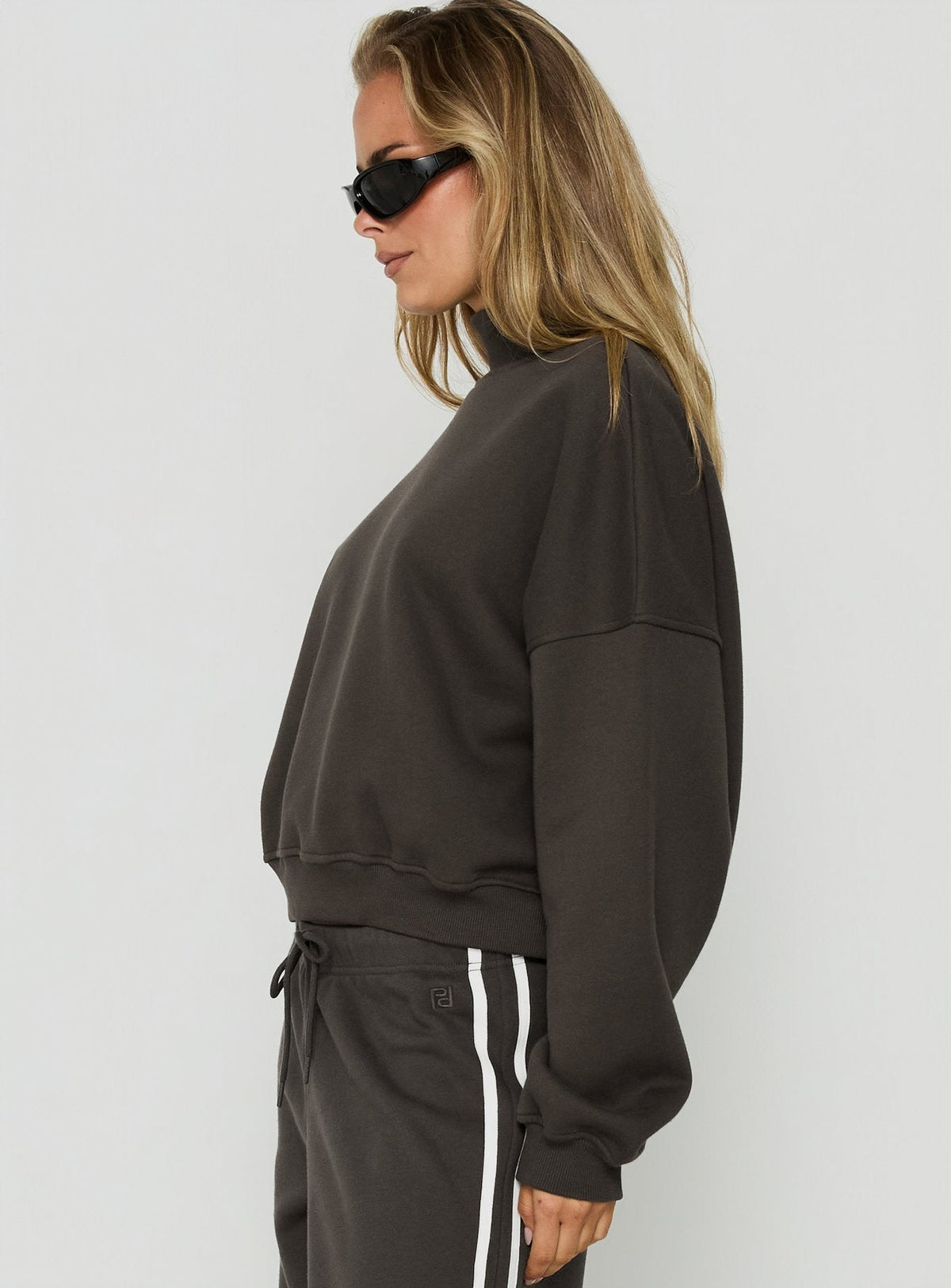 Women's Anyya Funnel Neck Crew Jumper Iron Grey — Sweater
