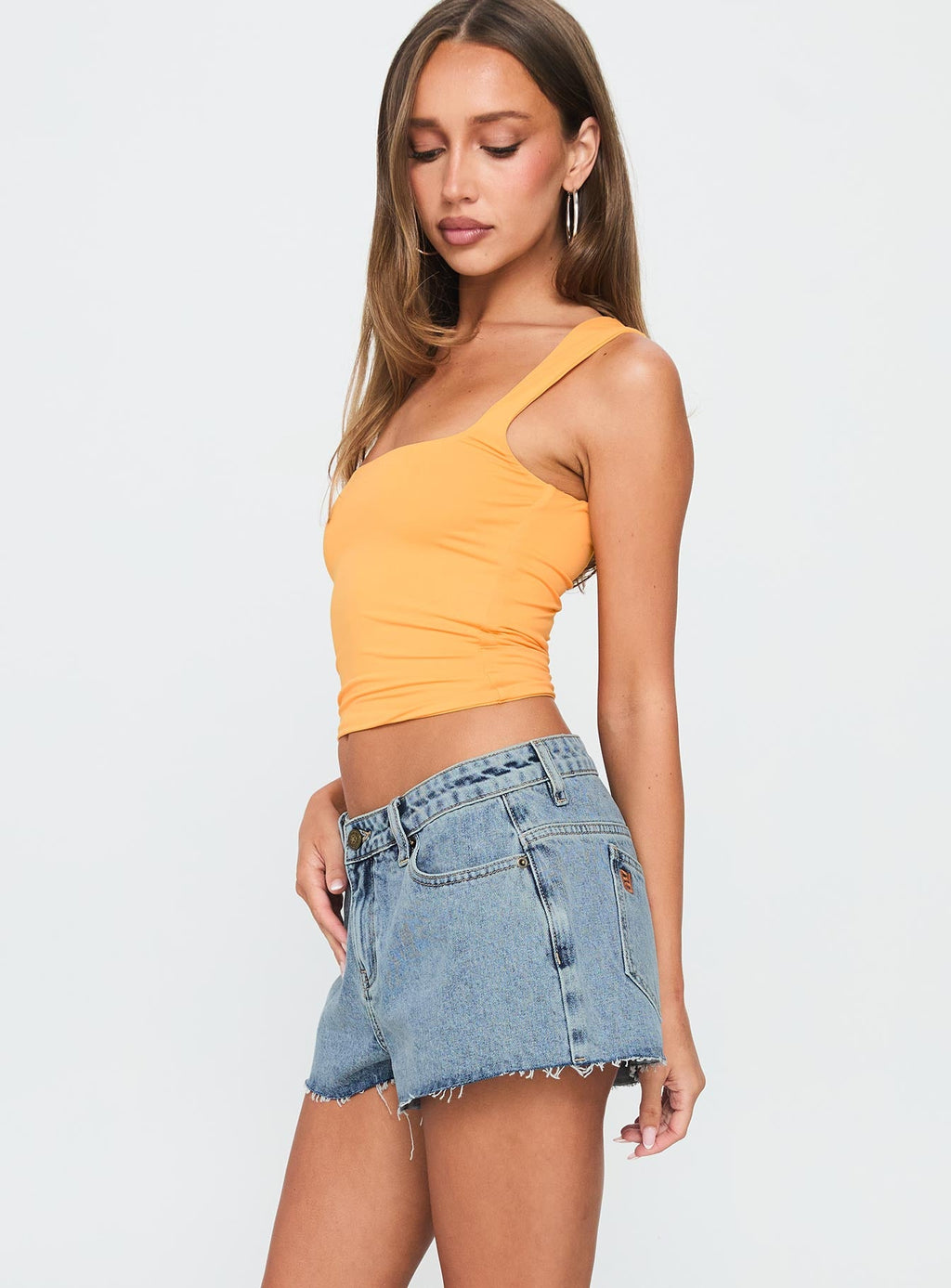 Women's Tilted Denim Mini Short Mid Wash