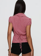 Women's Arianwyn Short Sleeve Shirt Red Check — Top