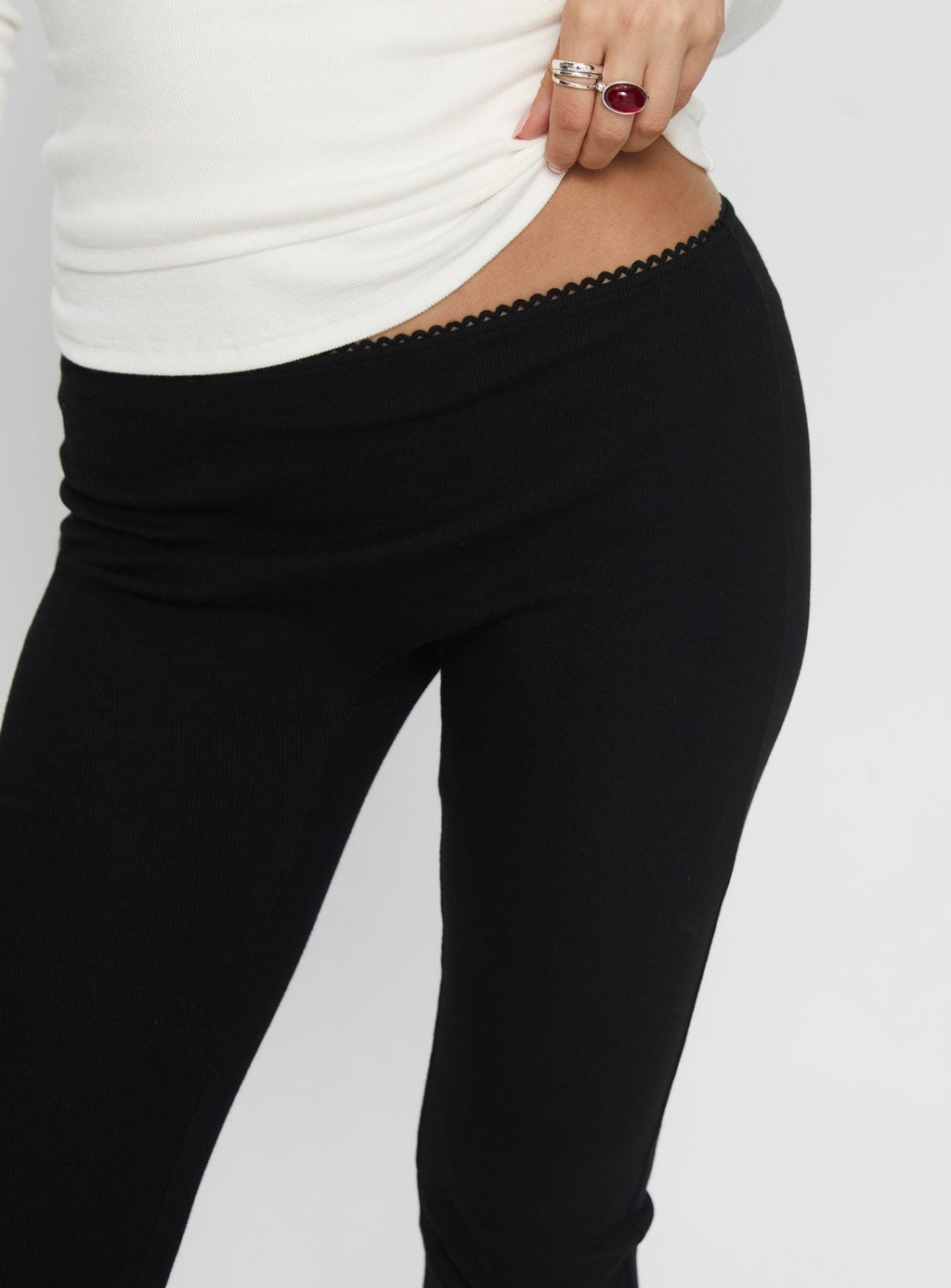 Women's Baseline Rib Capri Pants Black