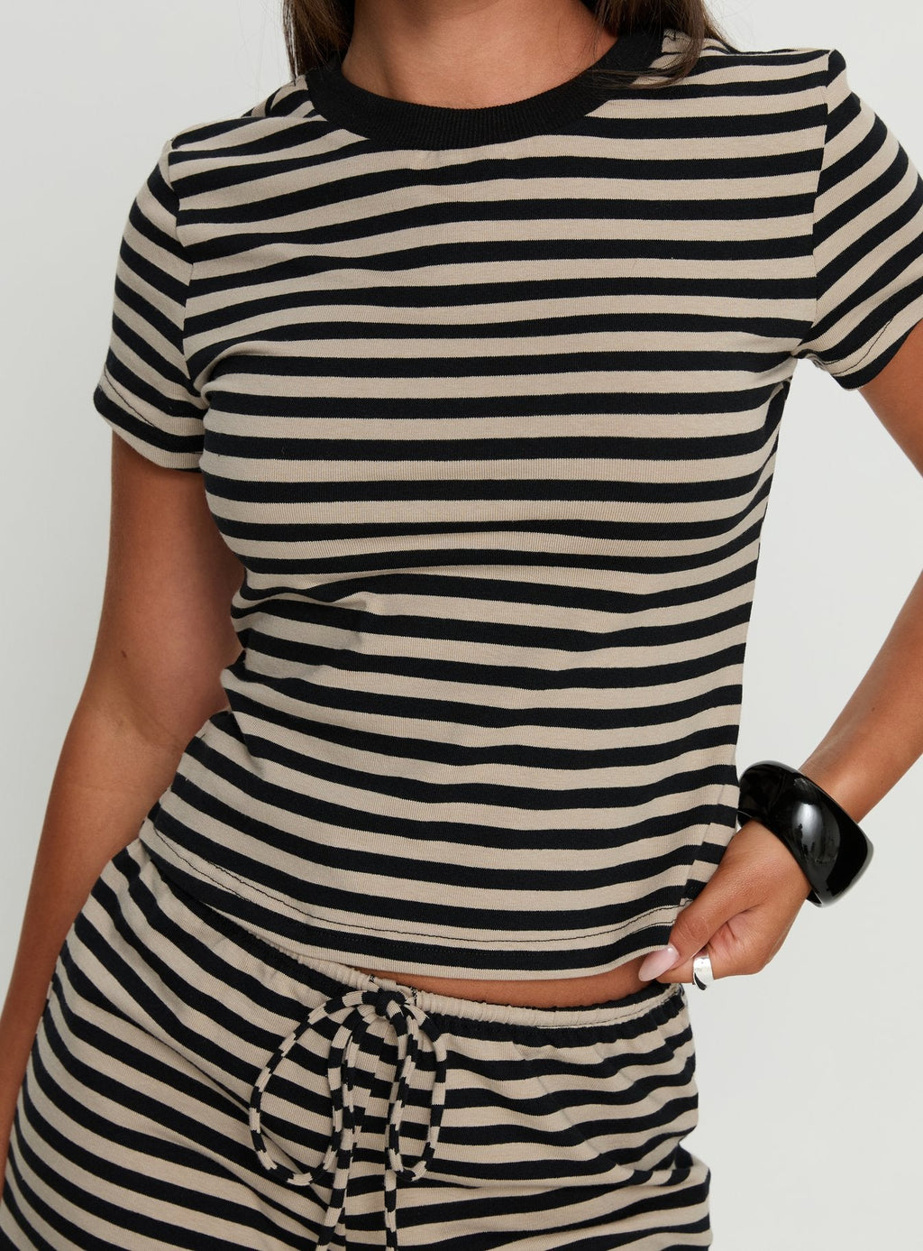 Women's Settle Down Baby Tee Black / Beige Stripe