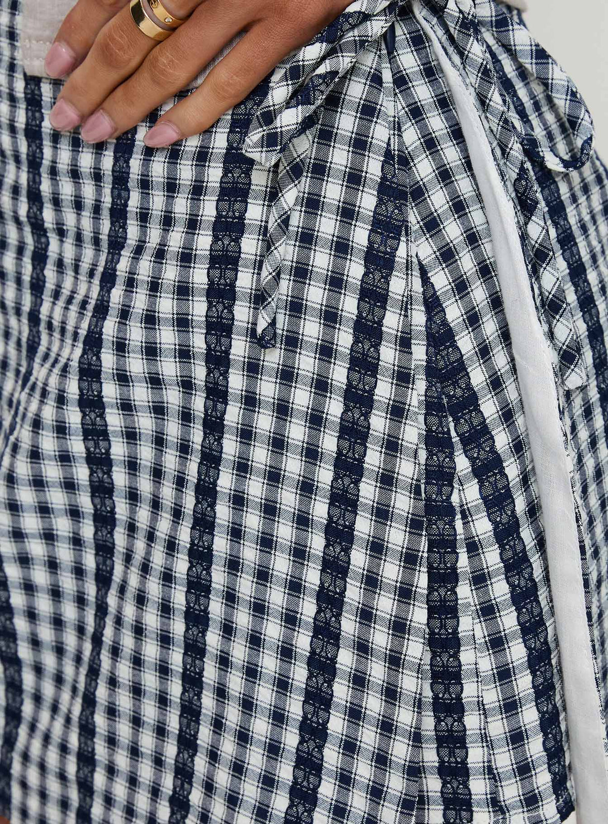 Women's Gulliver Tie Side Mini Skort Navy Gingham — Skirt