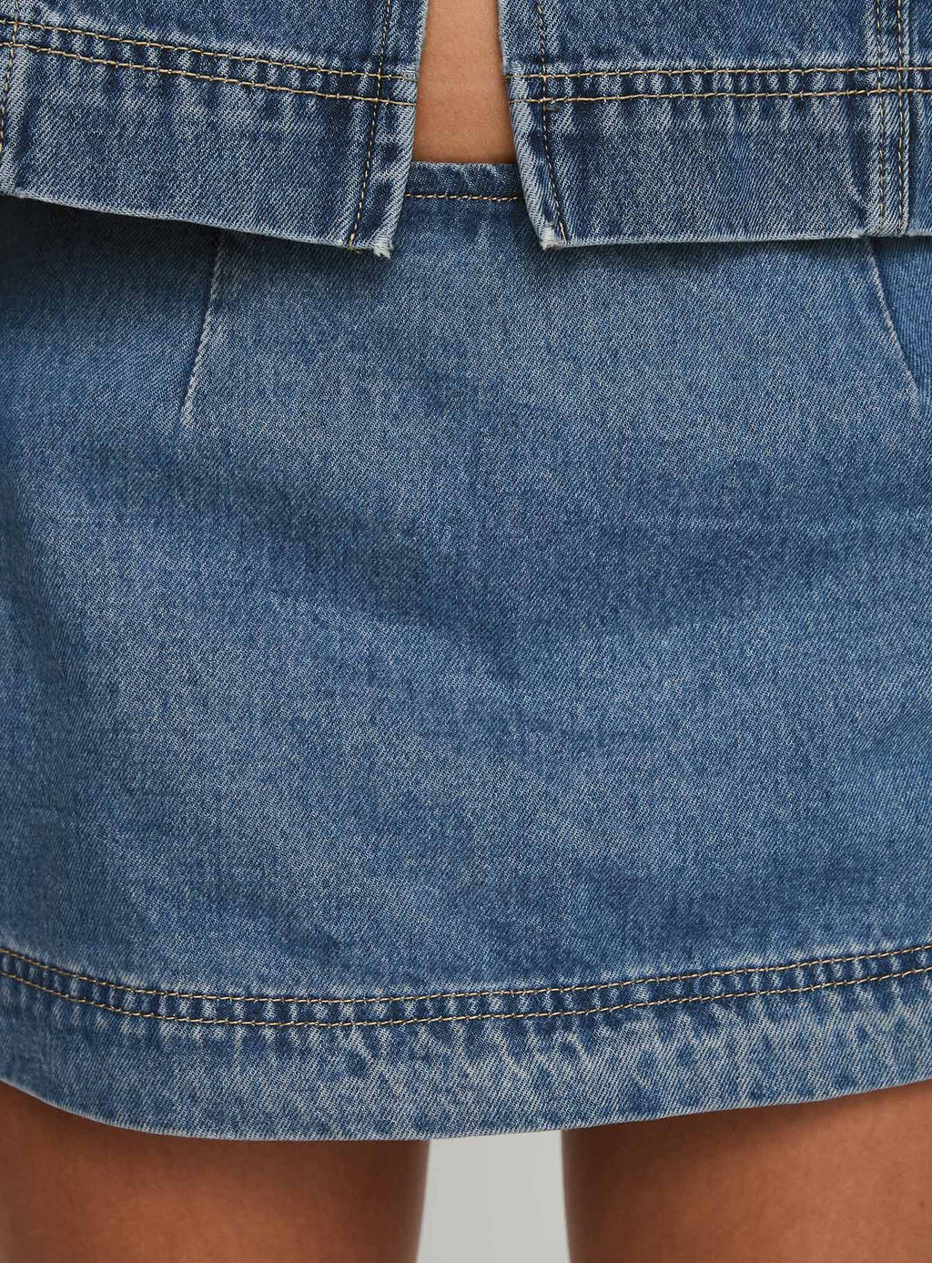 Women's Stefenie Denim Skort Mid Wash Tall — Skirt