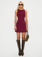 Women's So Alluring Set Currant