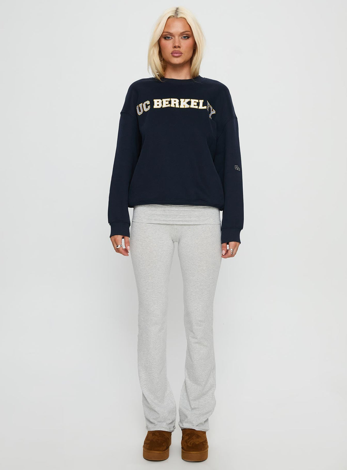Women's UC Berkeley Offside Crewneck Sweatshirt Navy — Sweater