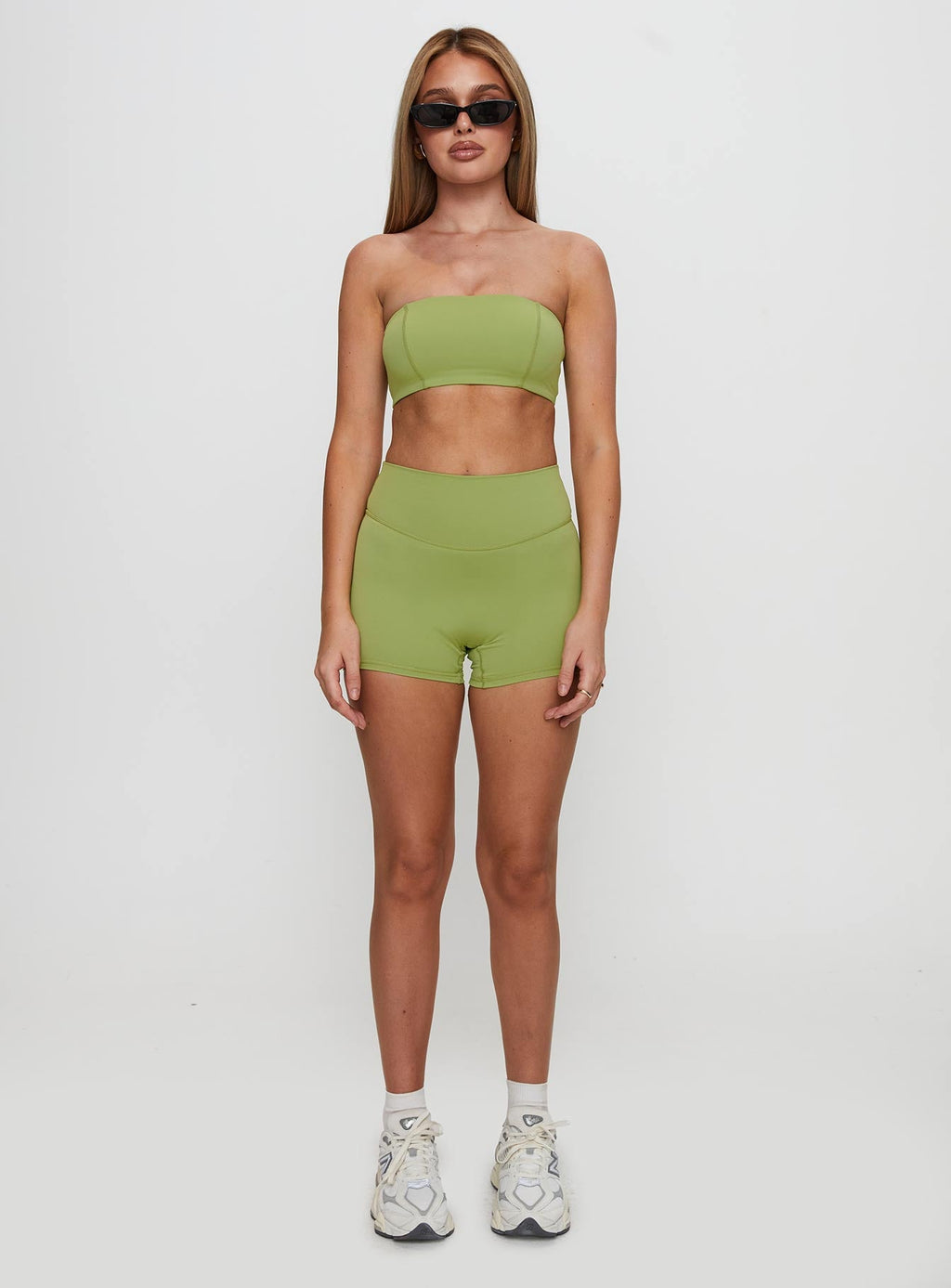 Women's Touchdown Active Contour Short Green