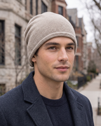Men's Everyday Knit Beanie — Khaki / 50 × 27 cm — lifestyle — wb-gender-final-151