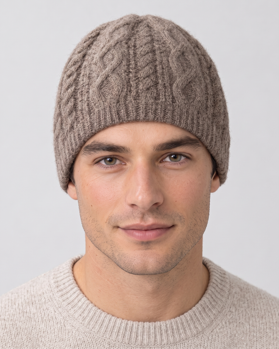 Men's Thick-Knit Cashmere Beanie — hero [WB final 4:5 34]