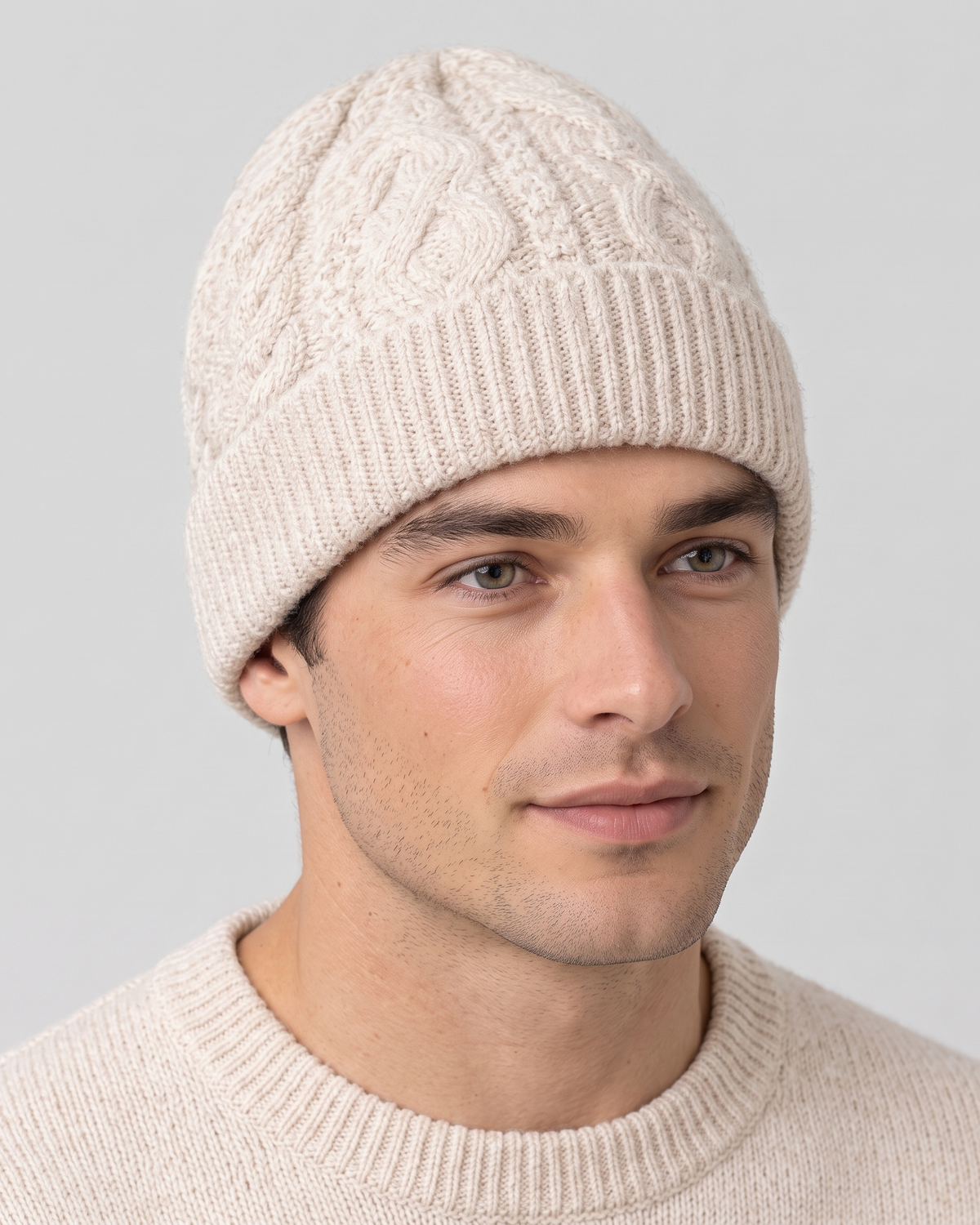 Men's Thick-Knit Cashmere Beanie — hero [WB final 4:5 18]