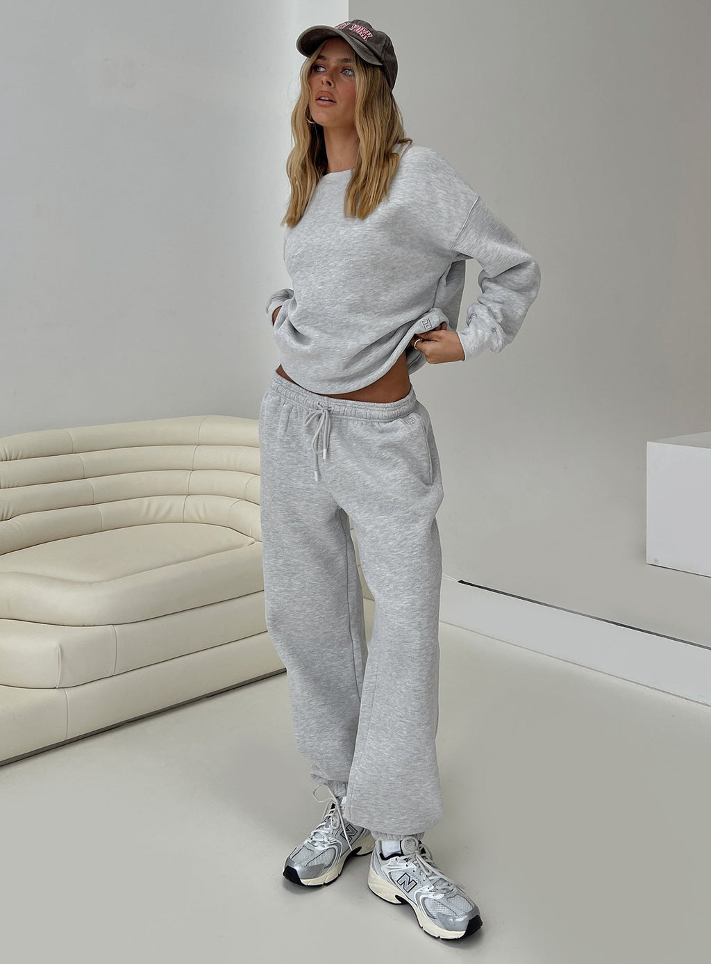Women's Dream Fleece Ankle Cuff Sweatpants Grey Marle — Pants