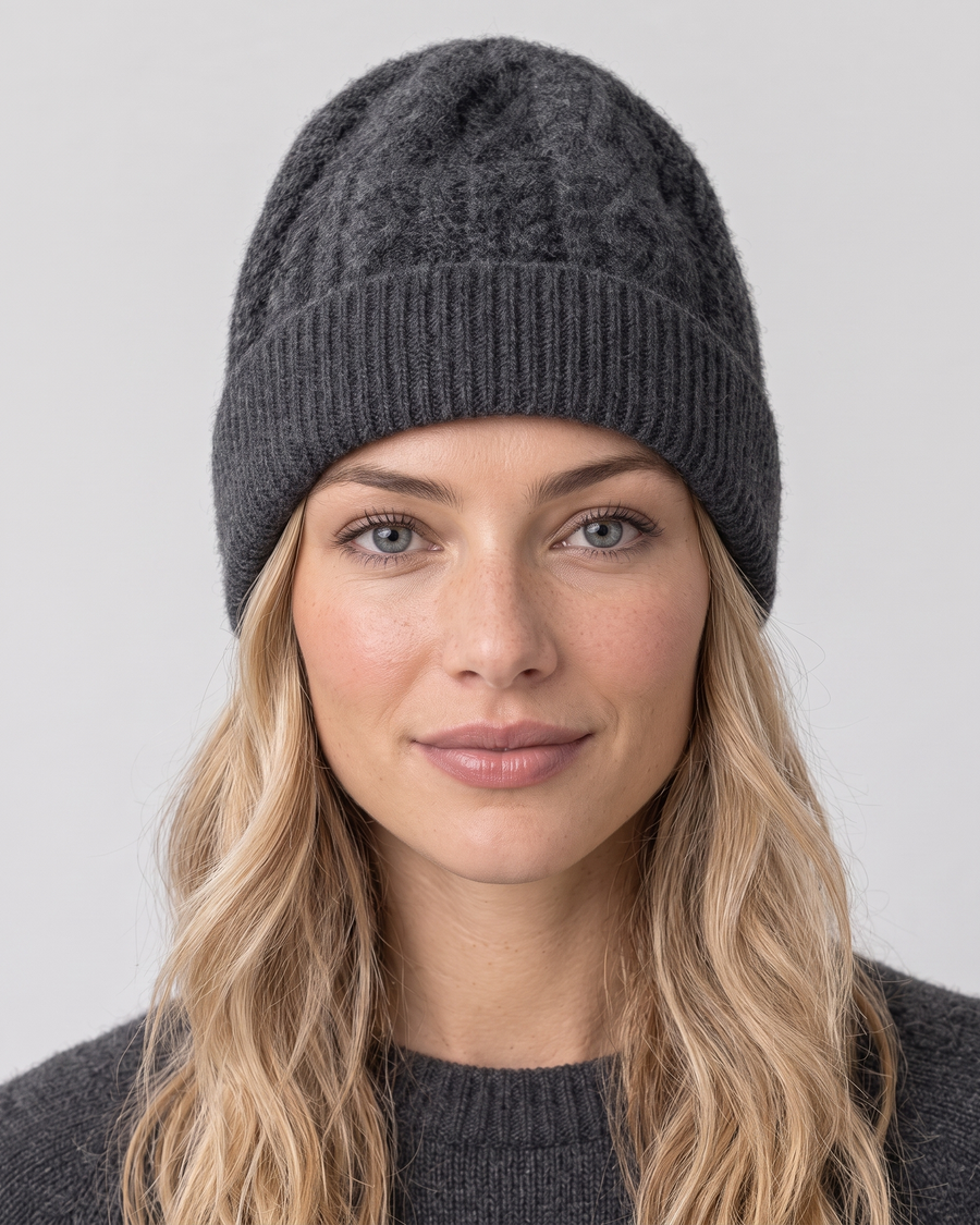 Women's Thick-Knit Cashmere Beanie — hero [WB final 4:5 22]