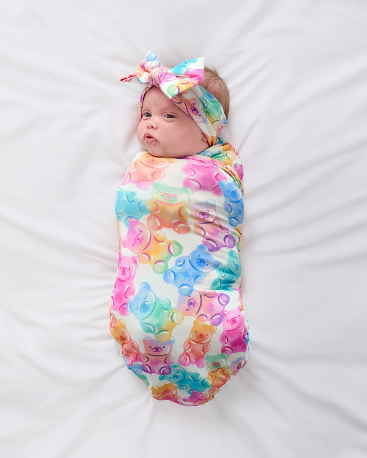 Gummy Giggles Swaddle & Luxe Bow Headband Set — Nursery