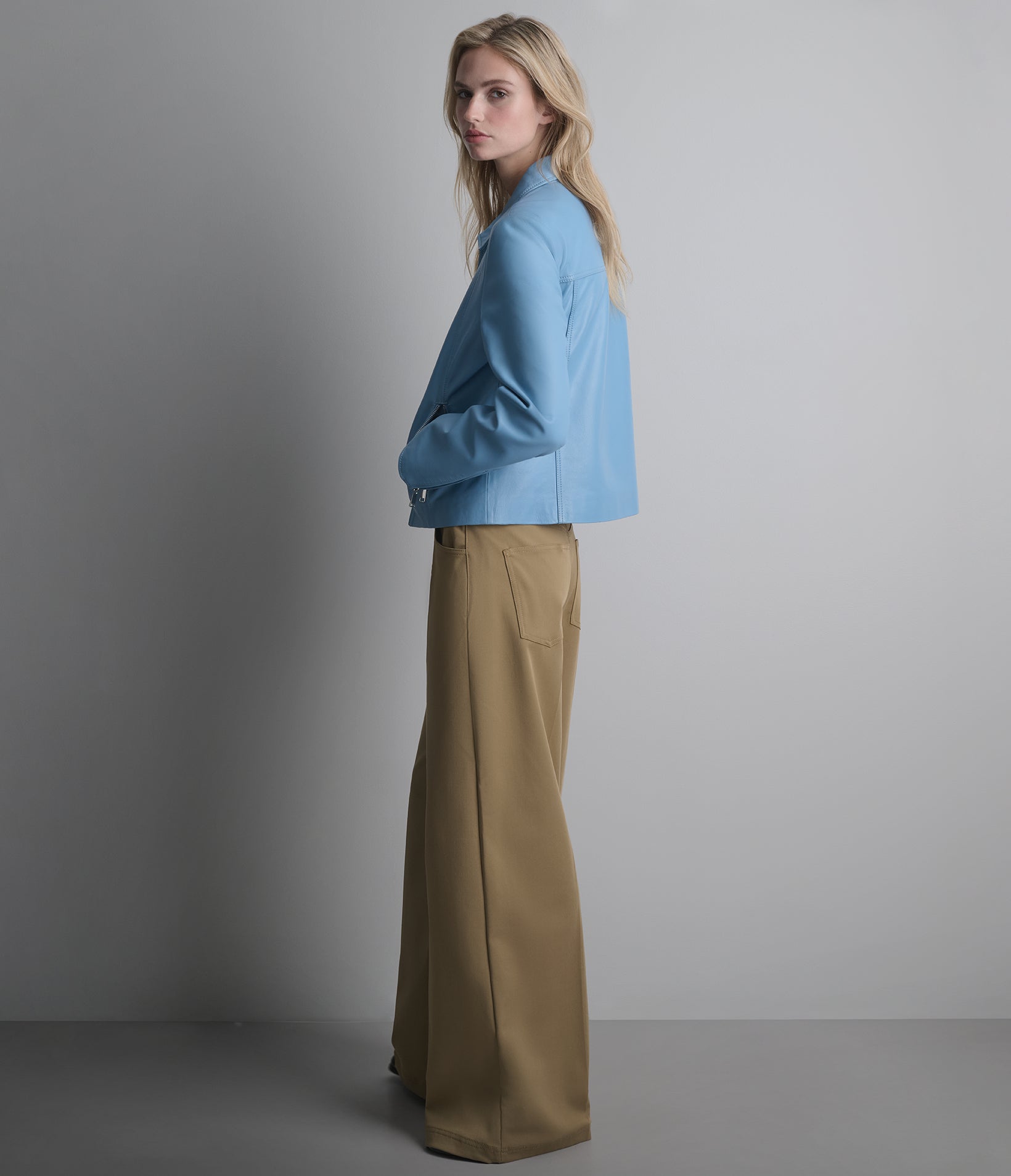 Justine Shirt Collar Zip Jacket