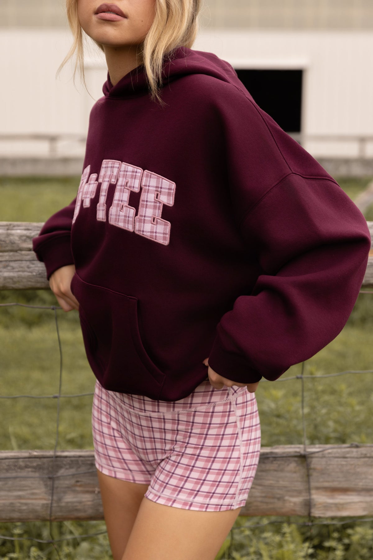 Women's Oversized Applique Hoodie in Burgundy — Sweater