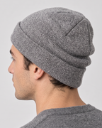 Men's Everyday Knit Beanie — Dark Gray / 50 × 27 cm — fit detail — wb-gender-final-156