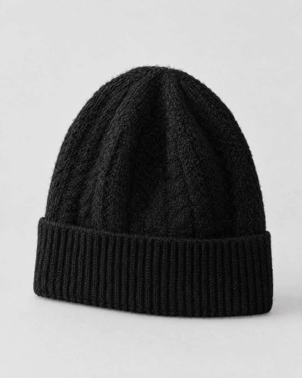 Thick-Knit Cashmere Beanie — Black — product front [WB gallery 91/2]