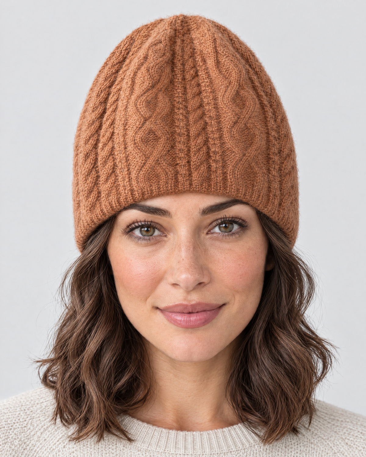 Thick-Knit Cashmere Beanie — Pumpkin brown — fit detail [WB gallery 92/5]