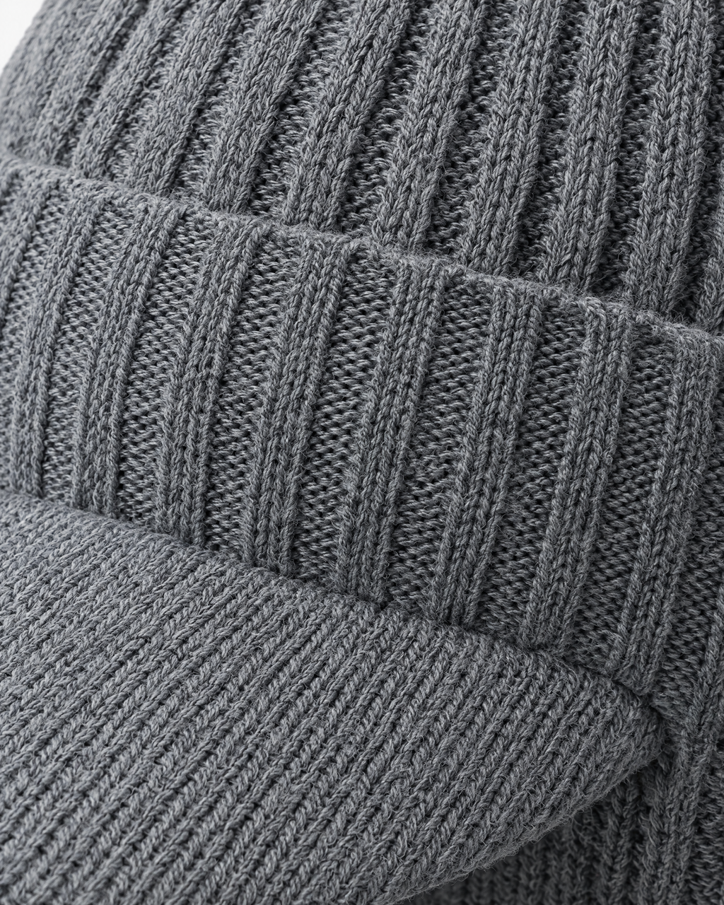 Fleece-Lined Knit Visor Hat — L2 Gray — material [WB gallery 99/4]