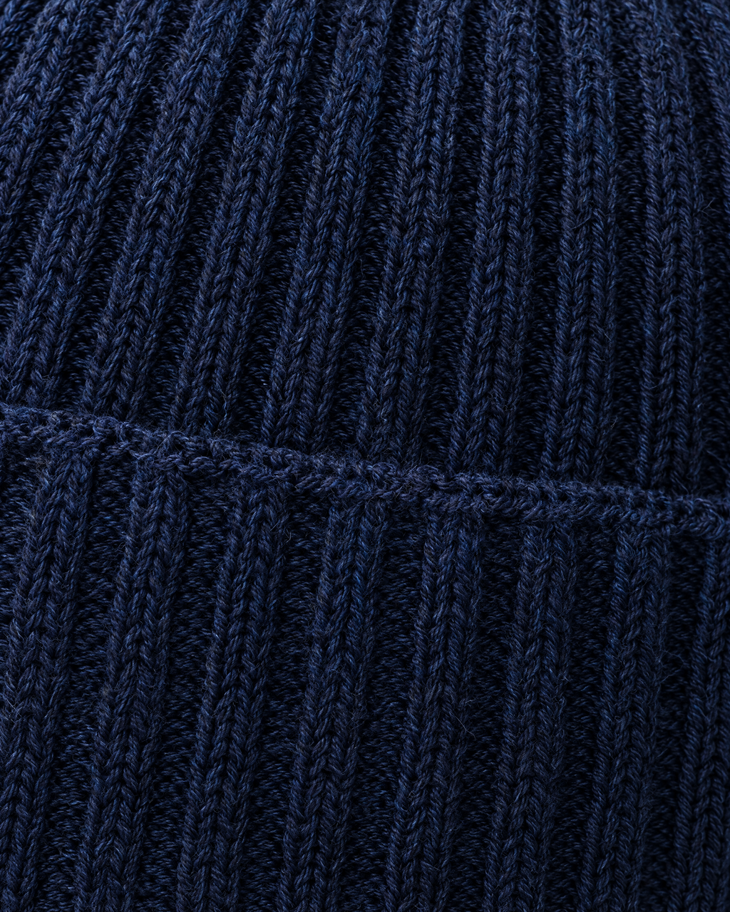 Fleece-Lined Knit Visor Hat — L2 Navy — material [WB gallery 100/4]