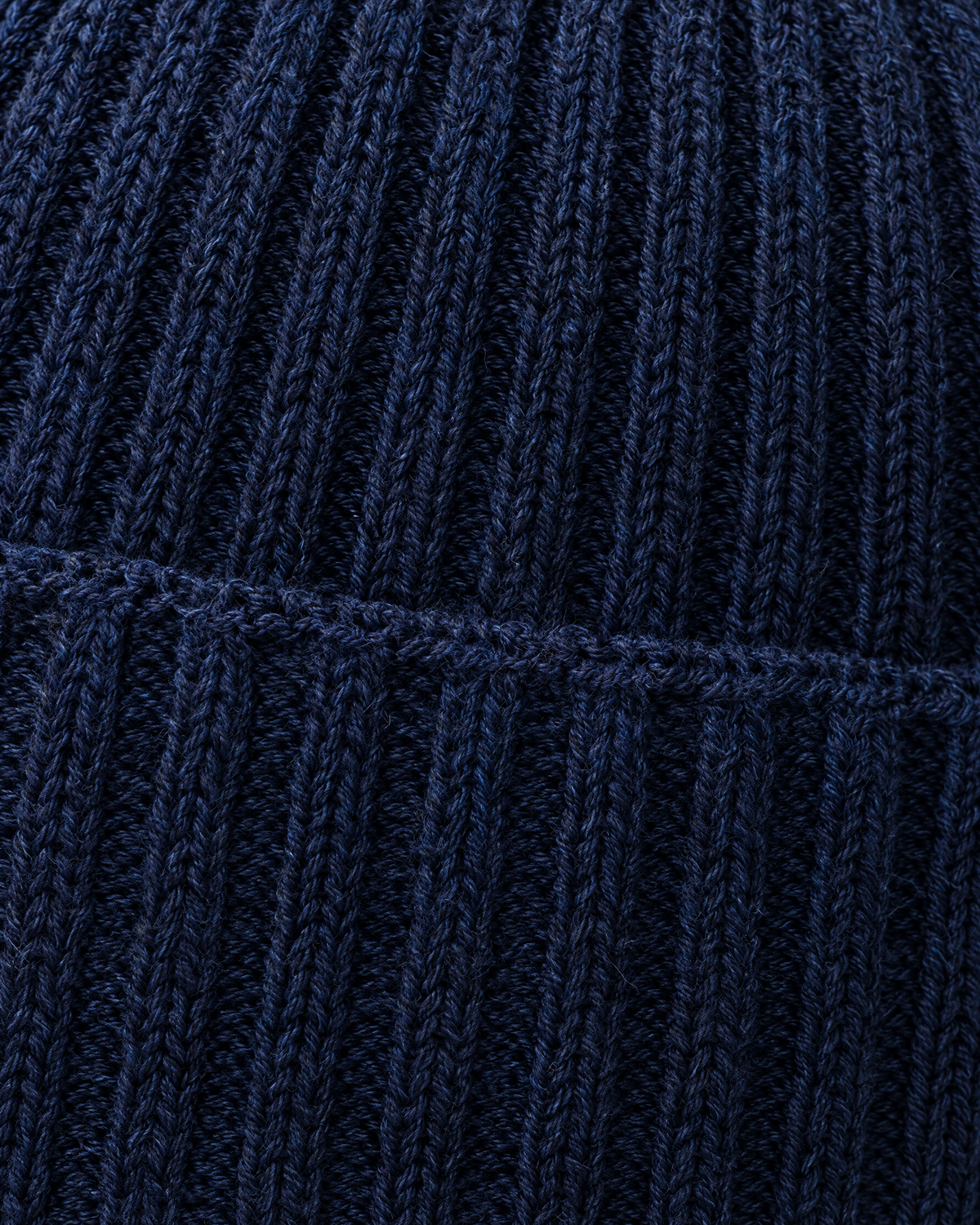 Fleece-Lined Knit Visor Hat — L2 Navy — material [WB gallery 100/4]