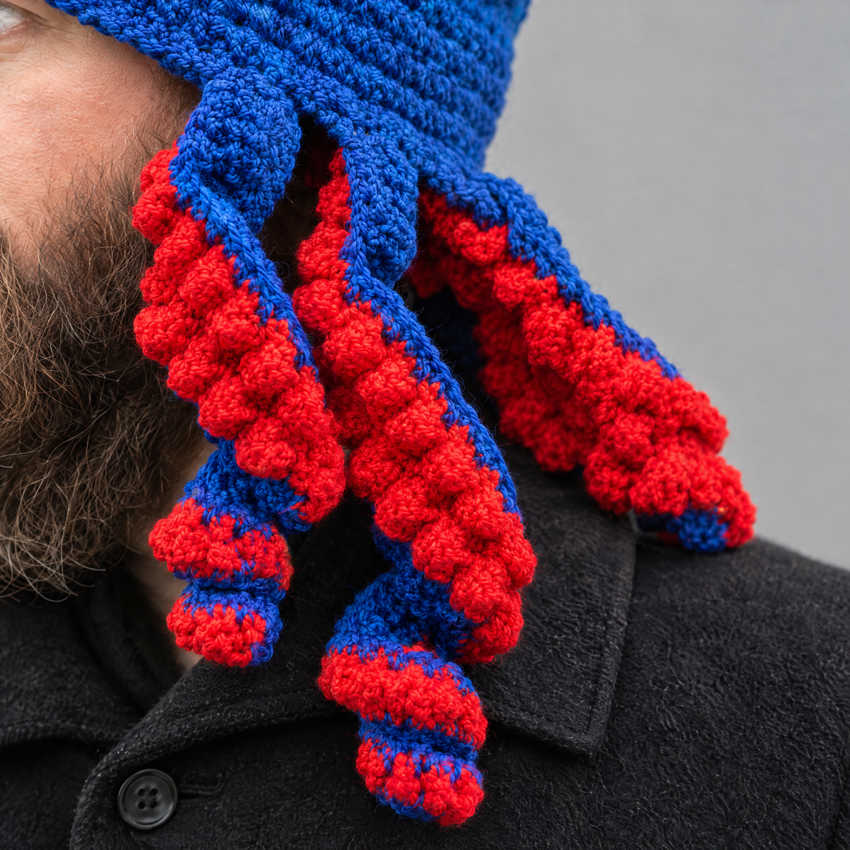 octopus sapphire blue red feature3