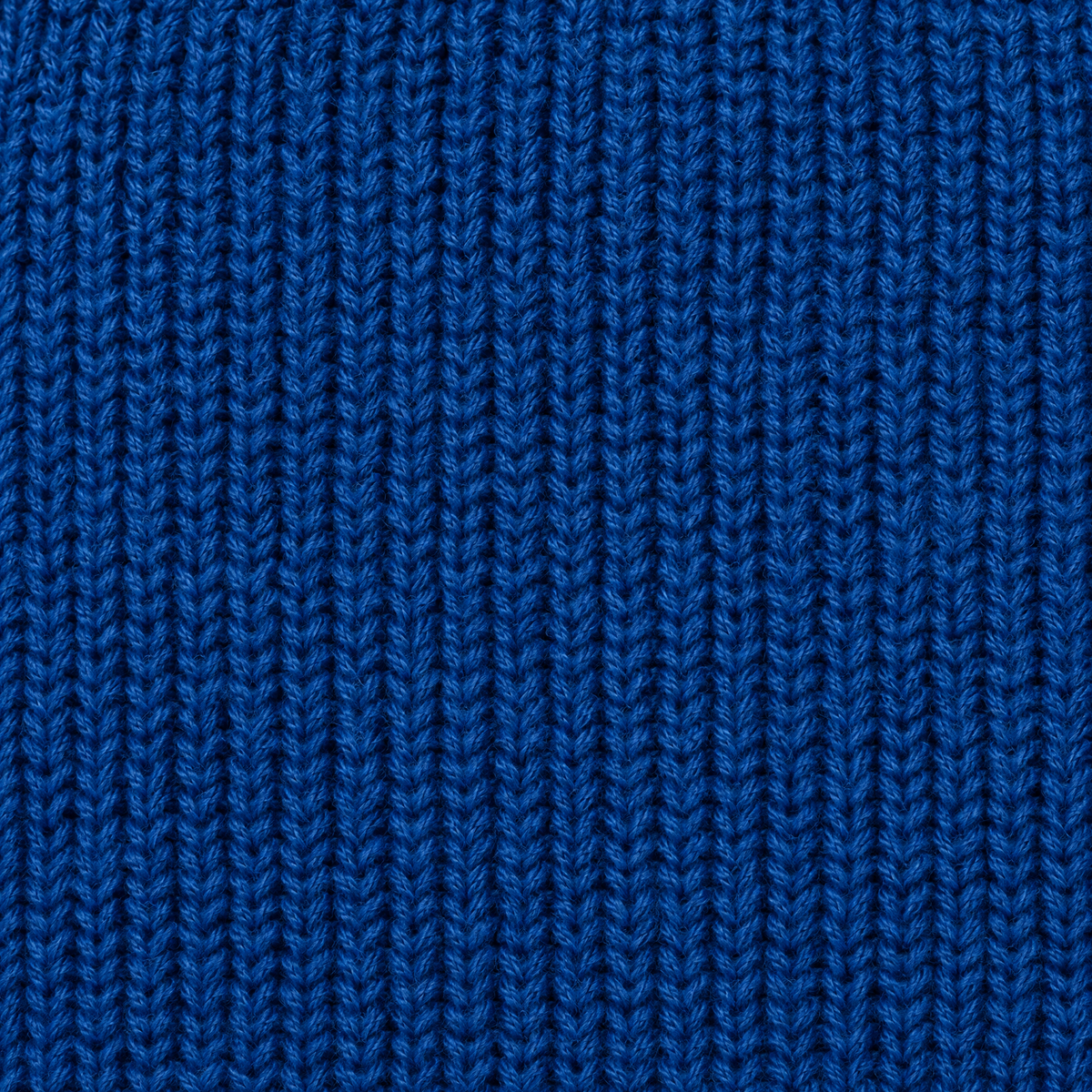 fleecebeanie blue snowflake patch feature1