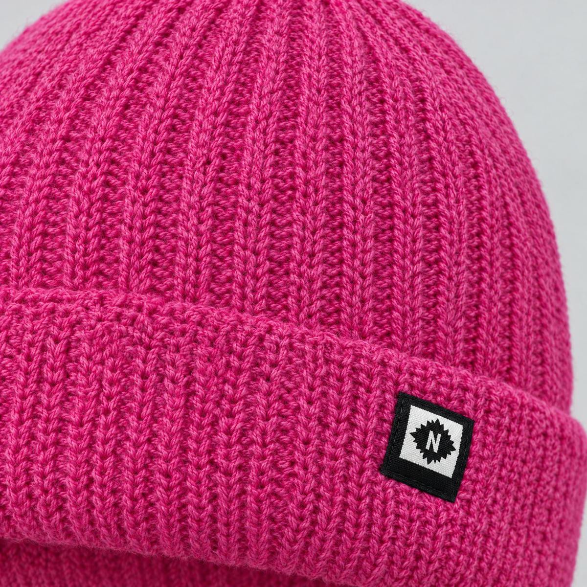 fleecebeanie pink n patch feature3