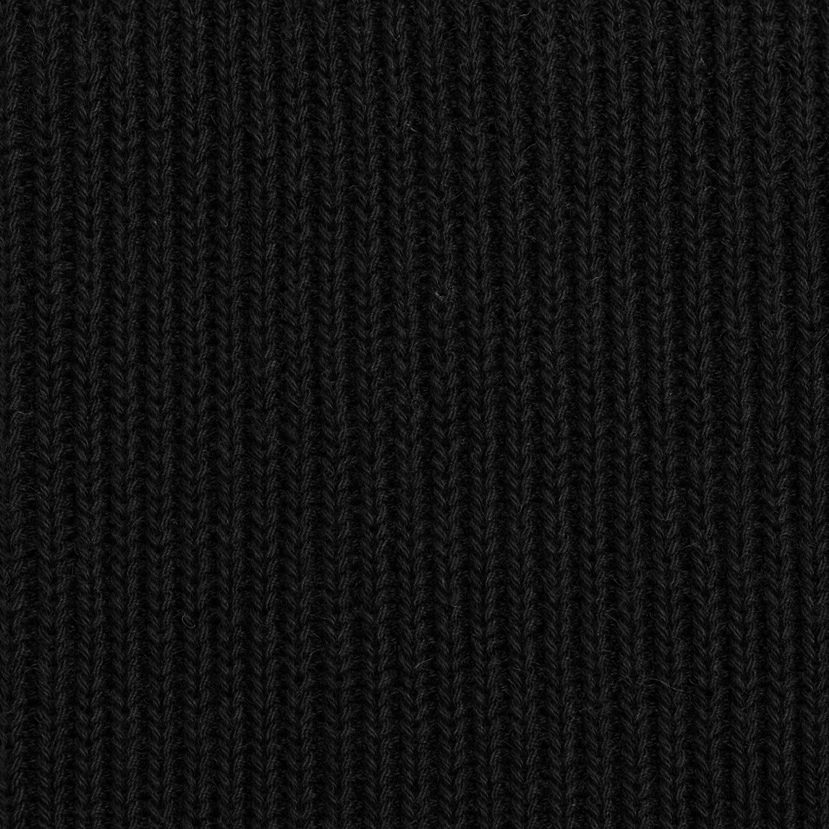 fleecebeanie black snowflake patch feature1