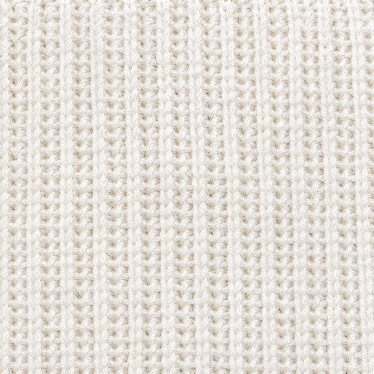 fleecebeanie white n patch feature1