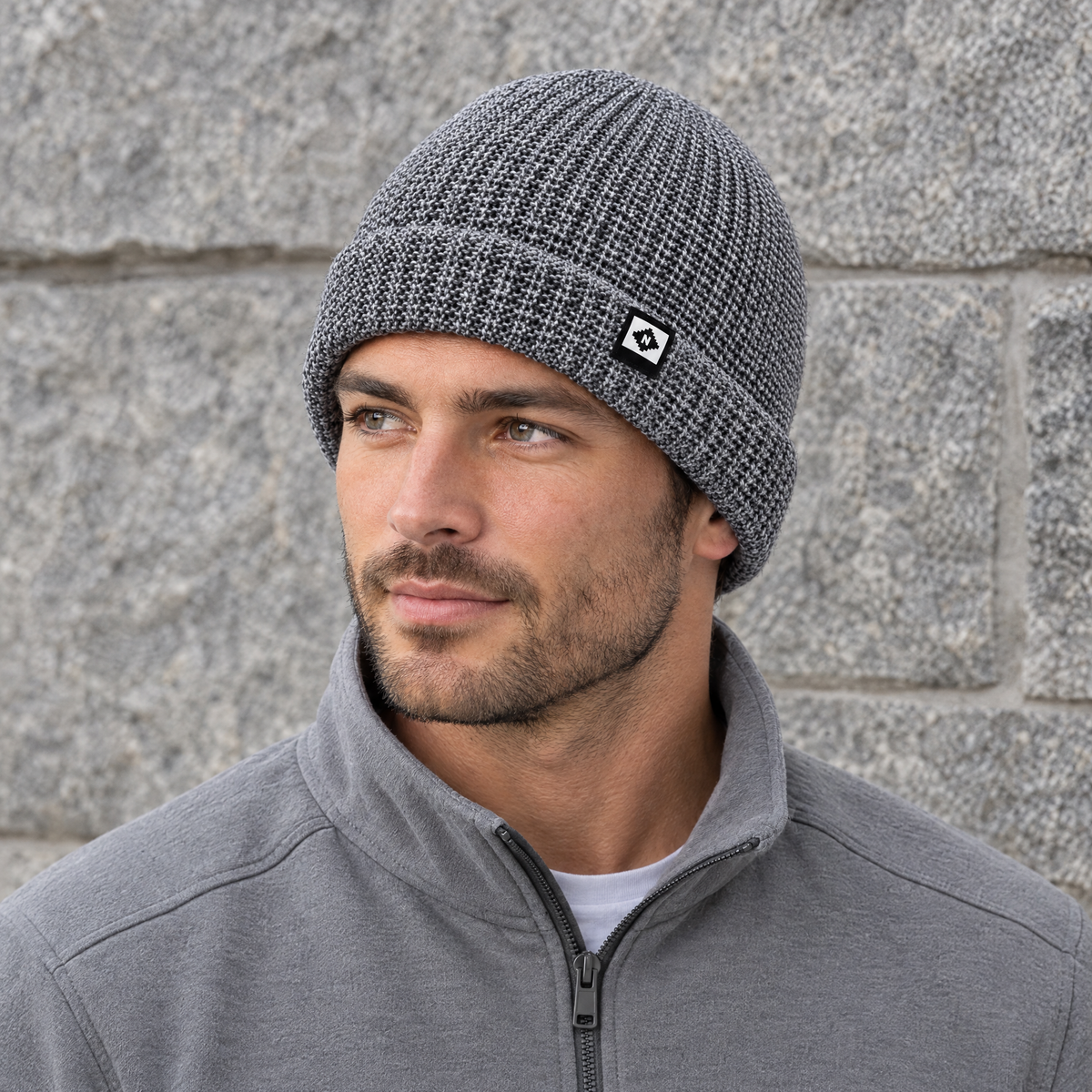 fleecebeanie gray n patch intro1
