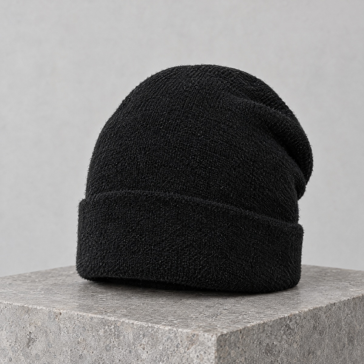 everydaybeanie black intro2