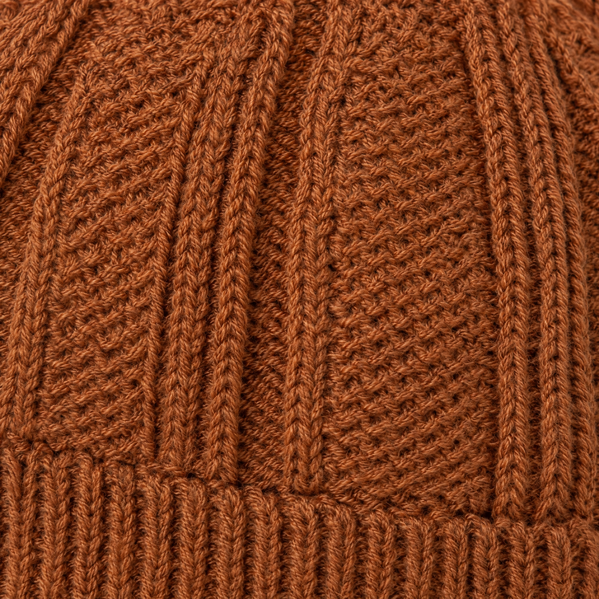 stretchbeanie caramel feature1