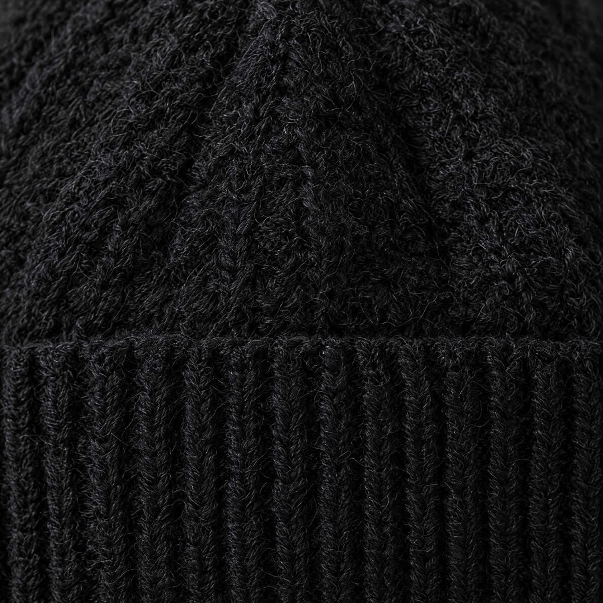 thickcashmere black feature1