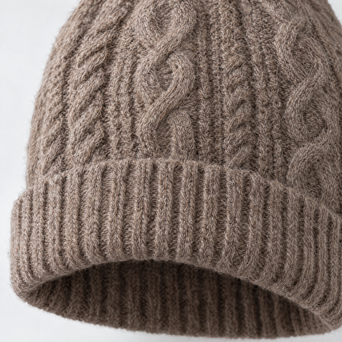 Thick-Knit Cashmere Beanie — Taupe — ribbed cuff