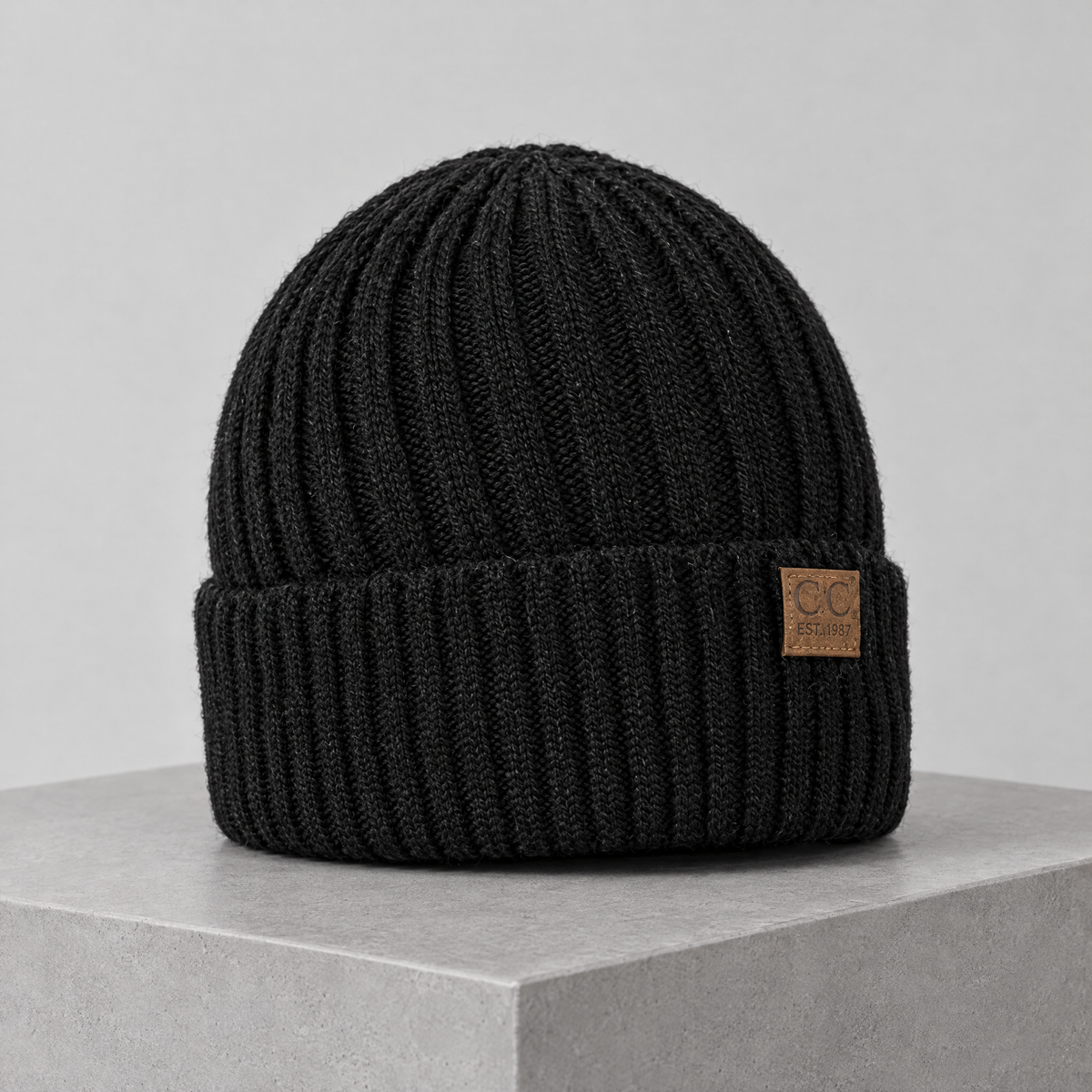 classicbeanie black intro2