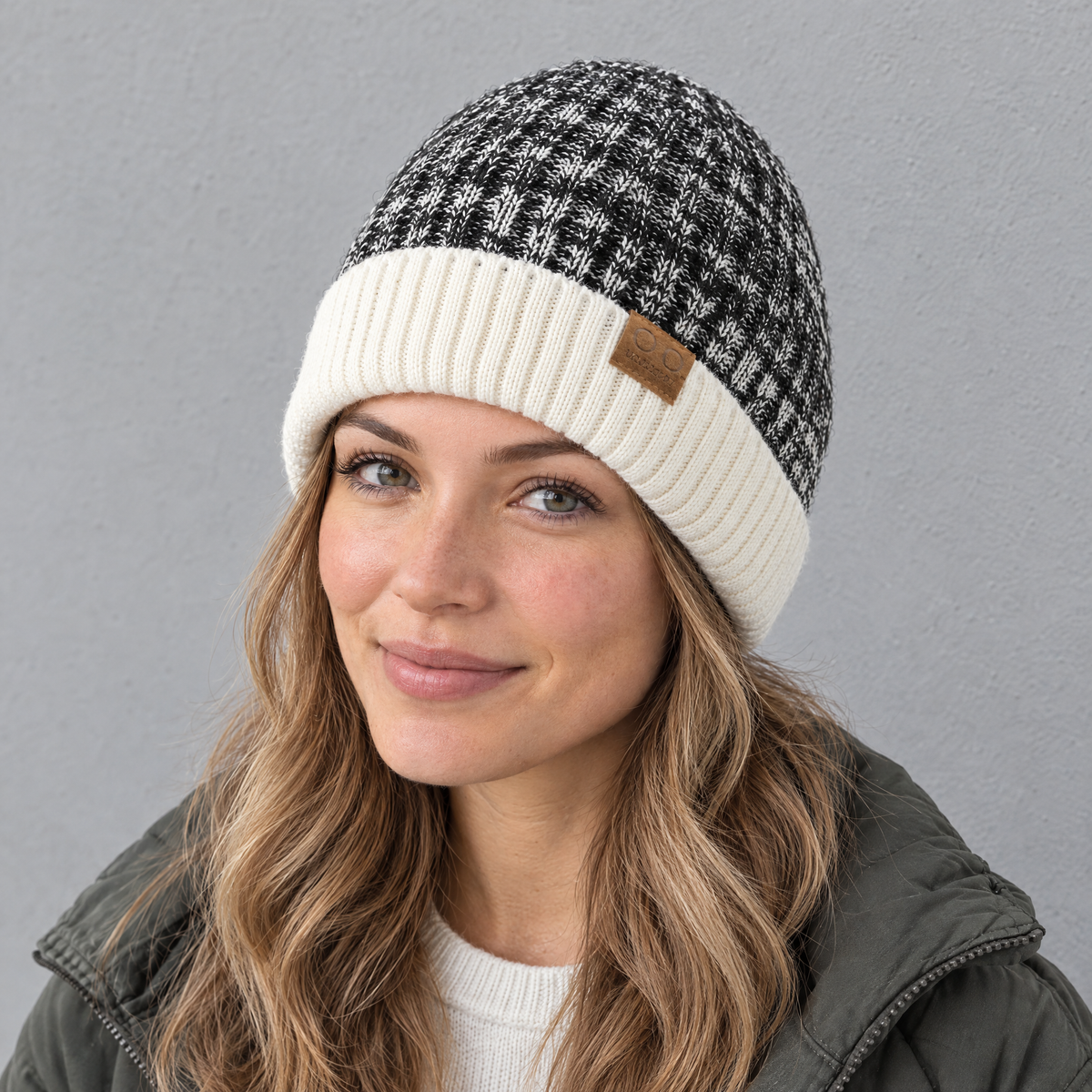 classicbeanie off white intro1