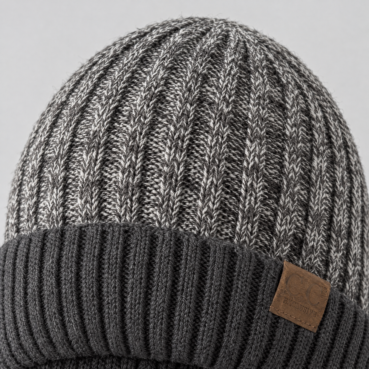 classicbeanie gray feature3